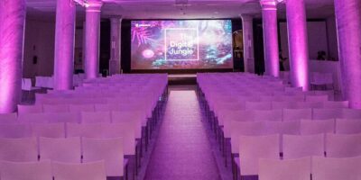 Silla Clip en Palacio Neptuno 2023.2