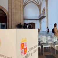 Silla Mía en colegio Arzobispo Fonseca, salamanca I Cumbre Internacional Gastronómica.4