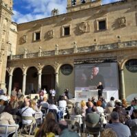 Silla Peach y Carla Arena en colegio Arzobispo Fonseca, salamanca I Cumbre Internacional Gastronómica.5