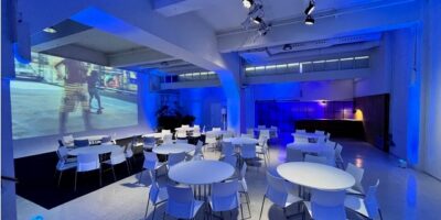 Sillas clip blancas + mesa Bankett 120 en Mr fox 2024